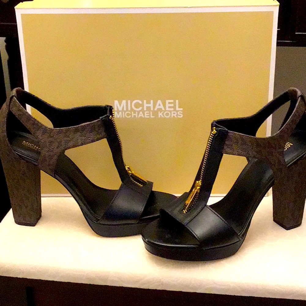 Michael Kors Sandals